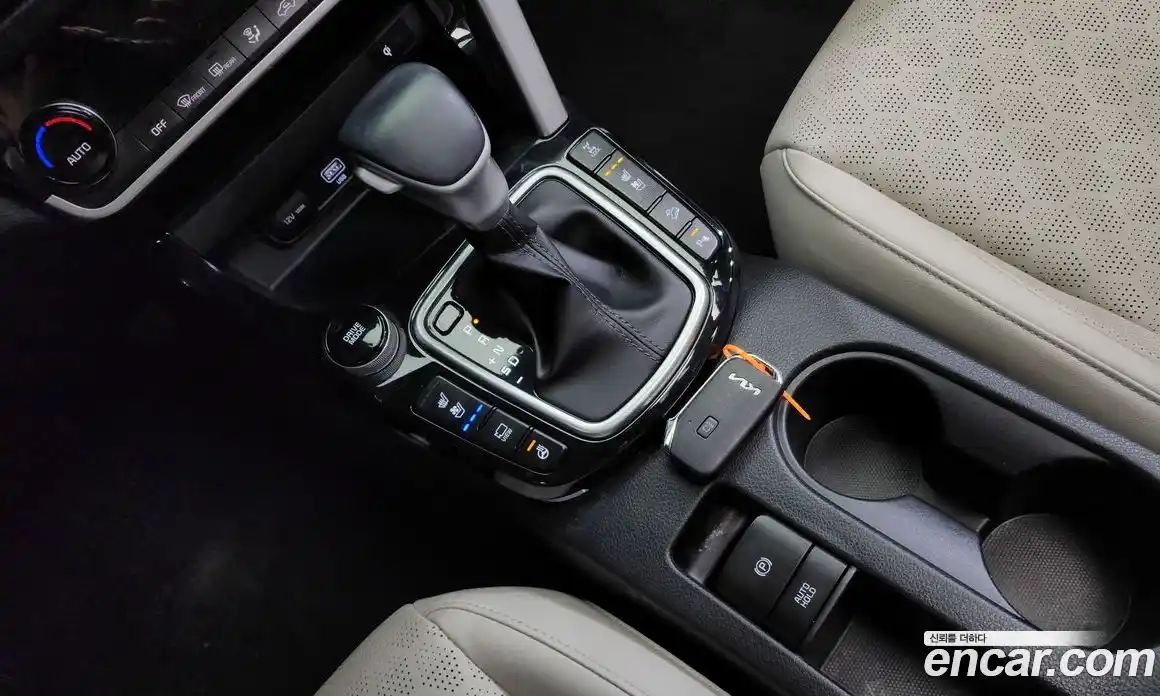 Kia Seltos 2022 1.6 Автомат в Москве № 122275, фото 19