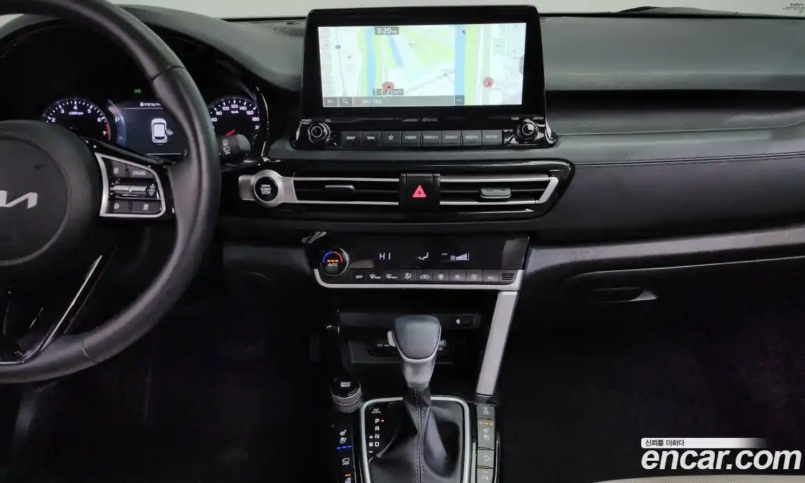 Kia Seltos 2022 1.6 Автомат в Москве № 122275, фото 8