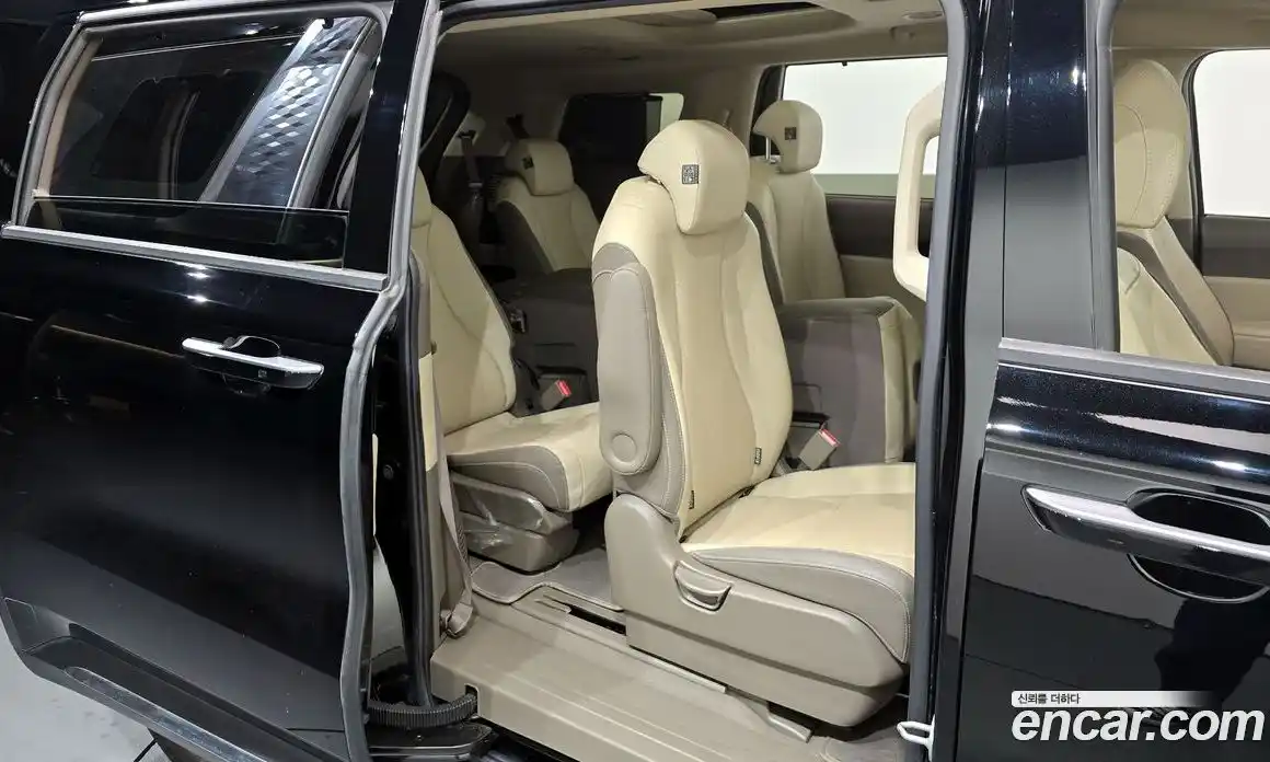 Kia Canival 2021 3.5 Автомат в Москве № 123059, фото 16