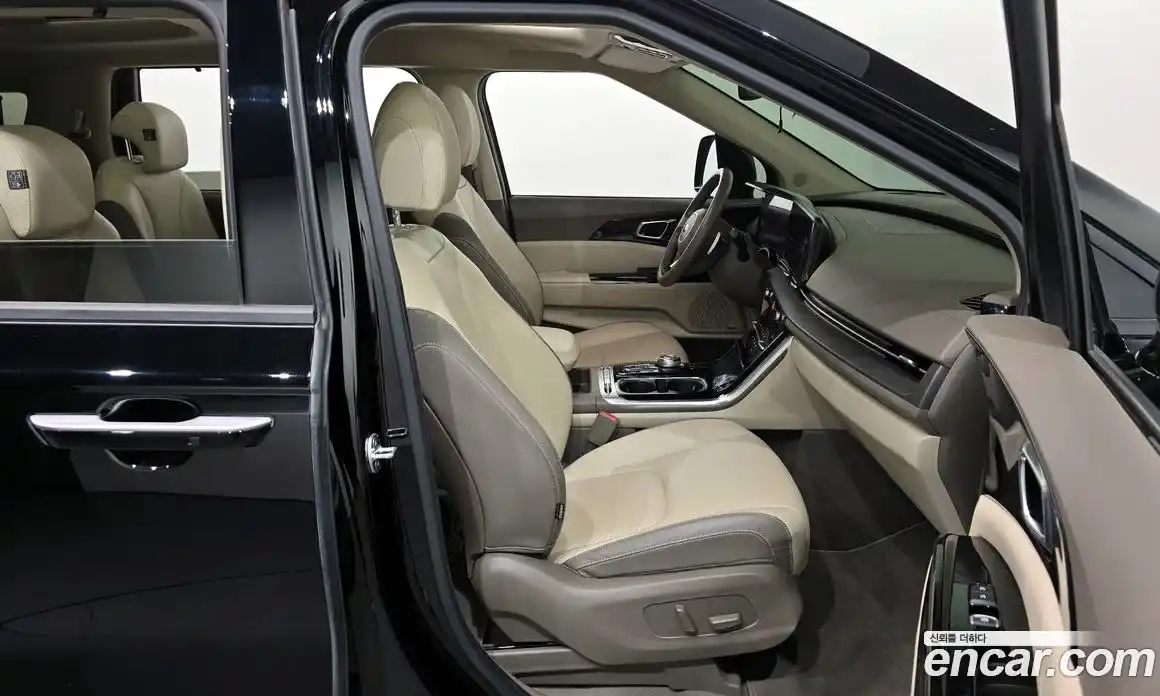 Kia Canival 2021 3.5 Автомат в Москве № 123059, фото 18