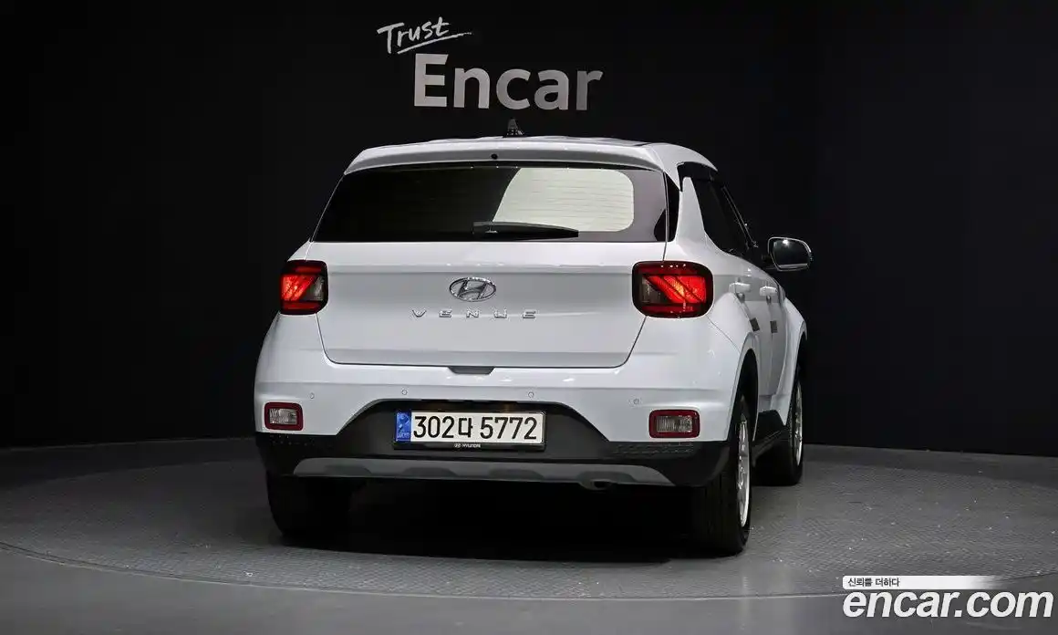 Hyundai Venue 2022 1.6 Автомат в Москве № 123729, фото 18