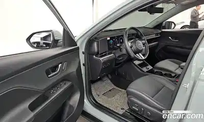 Hyundai Kona 2023 1.6 Автомат в Москве № 124860, миниатюра 11