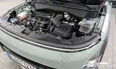 Hyundai Kona 2023 1.6 Автомат в Москве № 124860, миниатюра 10