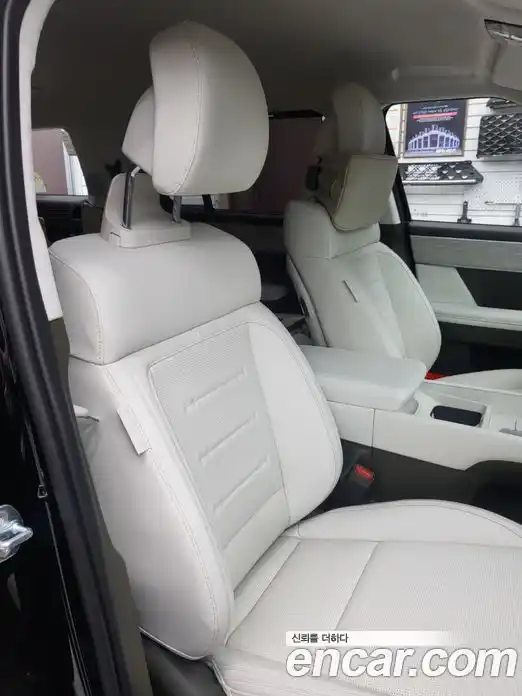 Hyundai Santa Fe 2025 2.5 Автомат в Москве № 129872, фото 6