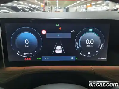 Hyundai Santa Fe 2025 1.6 Автомат в Москве № 130493, миниатюра 8