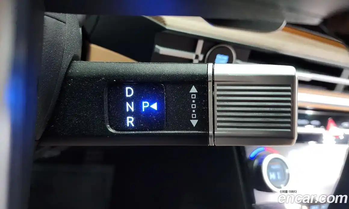 Hyundai Santa Fe 2024 1.6 Автомат в Москве № 131032, фото 17