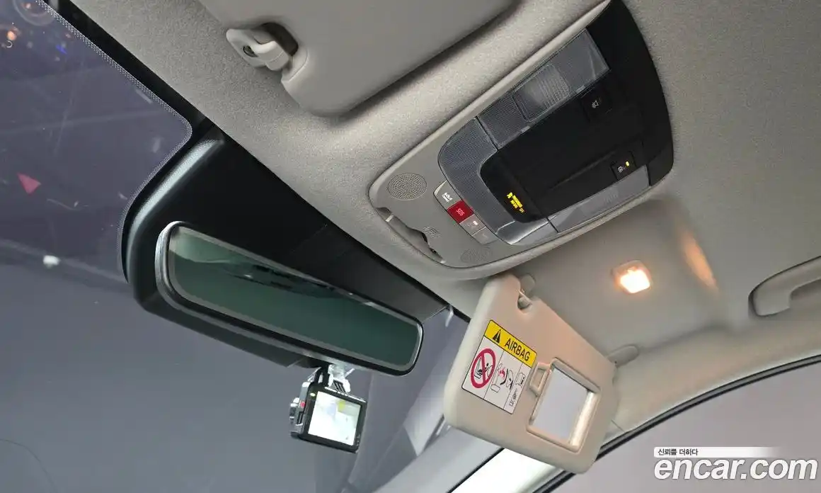 Kia Niro 2022 1.6 Автомат в Москве № 131874, фото 20