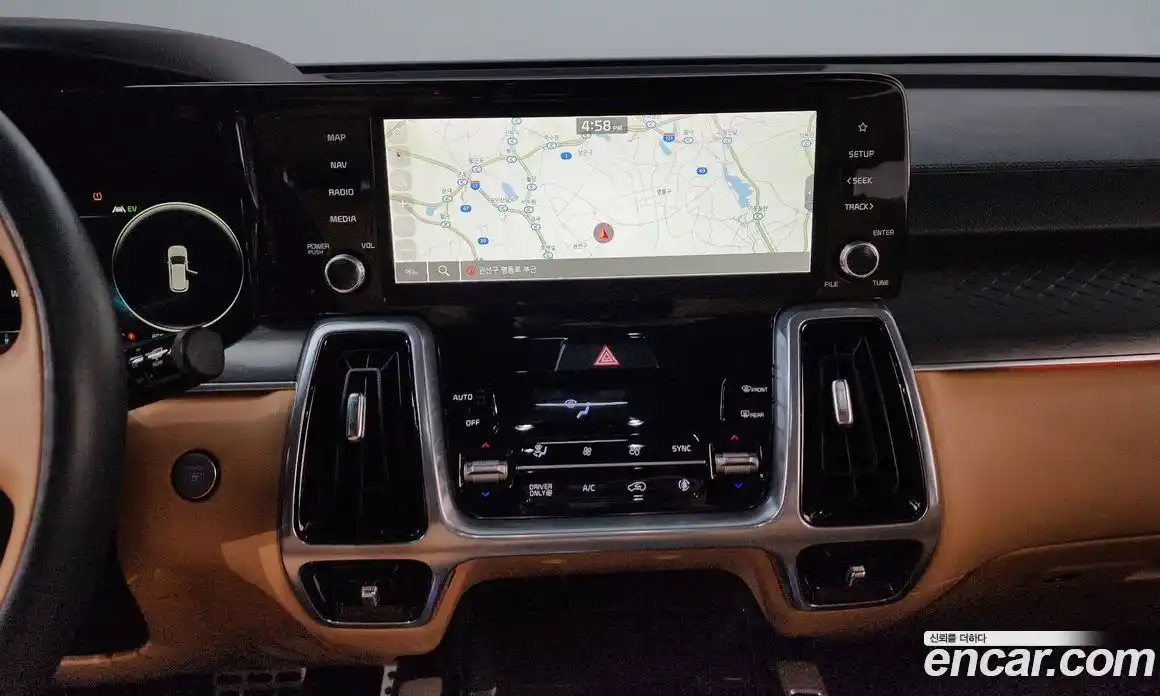 Kia Sorento 2023 1.6 Автомат в Москве № 132216, фото 19