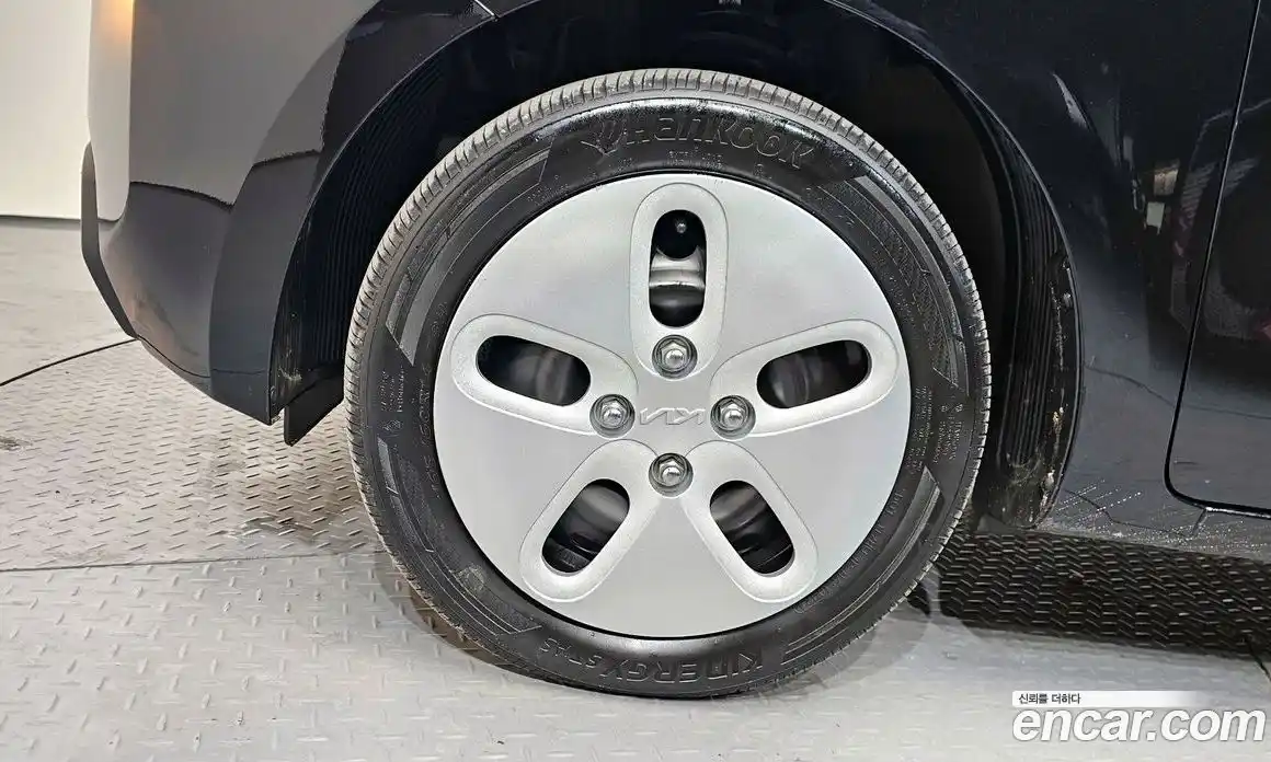 Kia Ray 2024 1.0 Автомат в Москве № 132245, фото 9