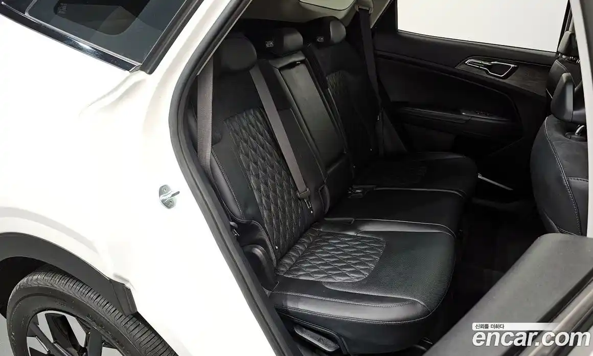 Kia Sportage 2023 1.6 Автомат в Москве № 133702, фото 12