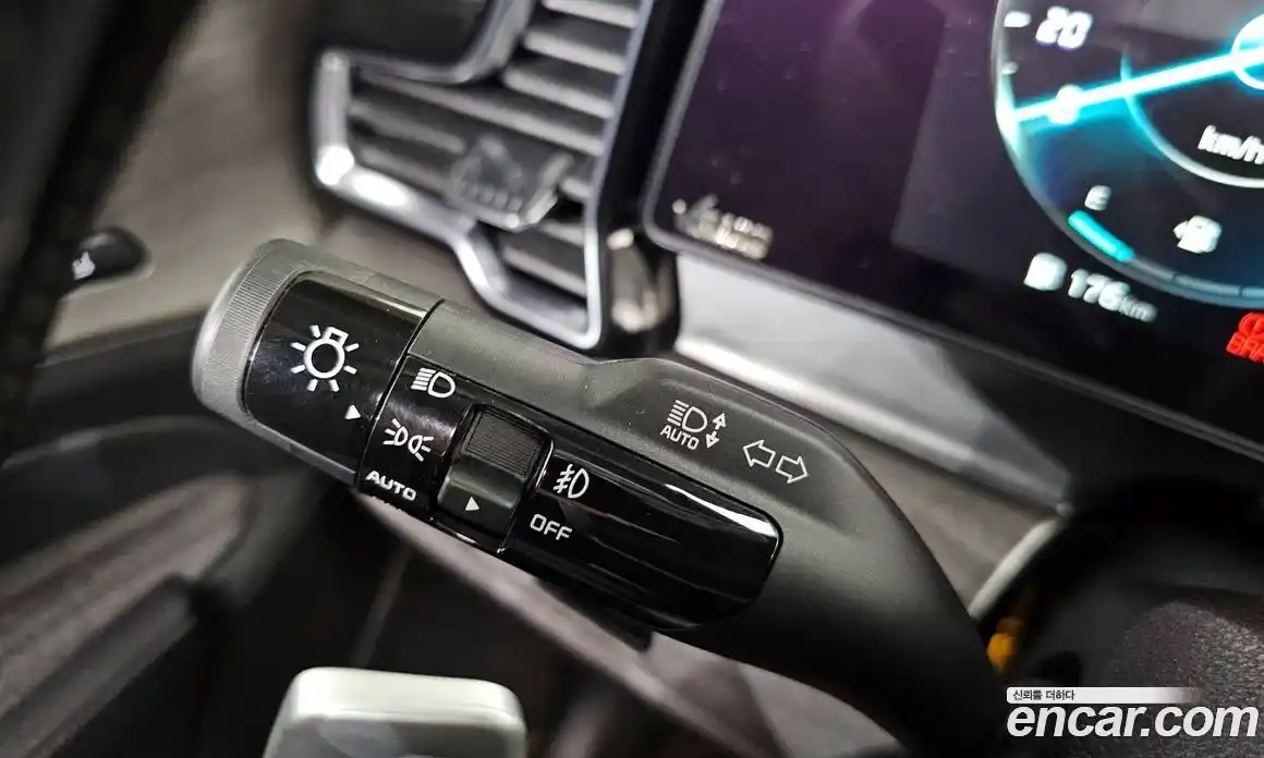 Kia Sportage 2023 1.6 Автомат в Москве № 133702, фото 18