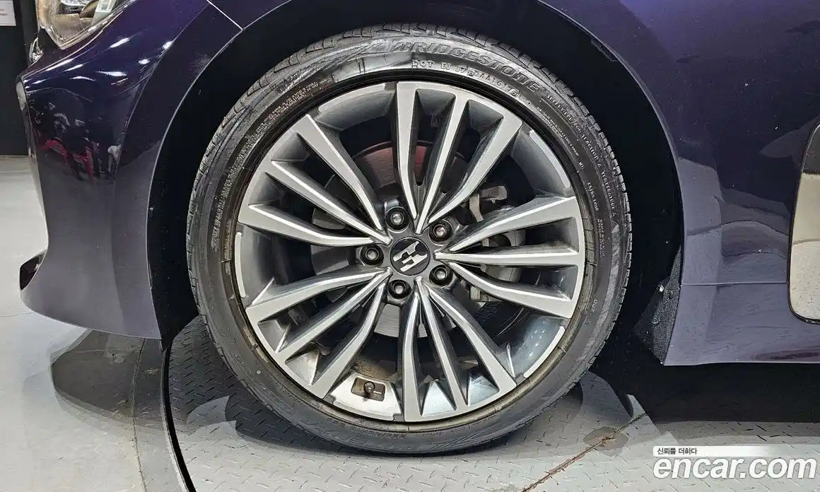 Kia Stinger 2018 2.0 Автомат в Москве № 133747, фото 12