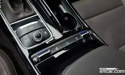 Kia Stinger 2018 2.0 Автомат в Москве № 133747, миниатюра 7