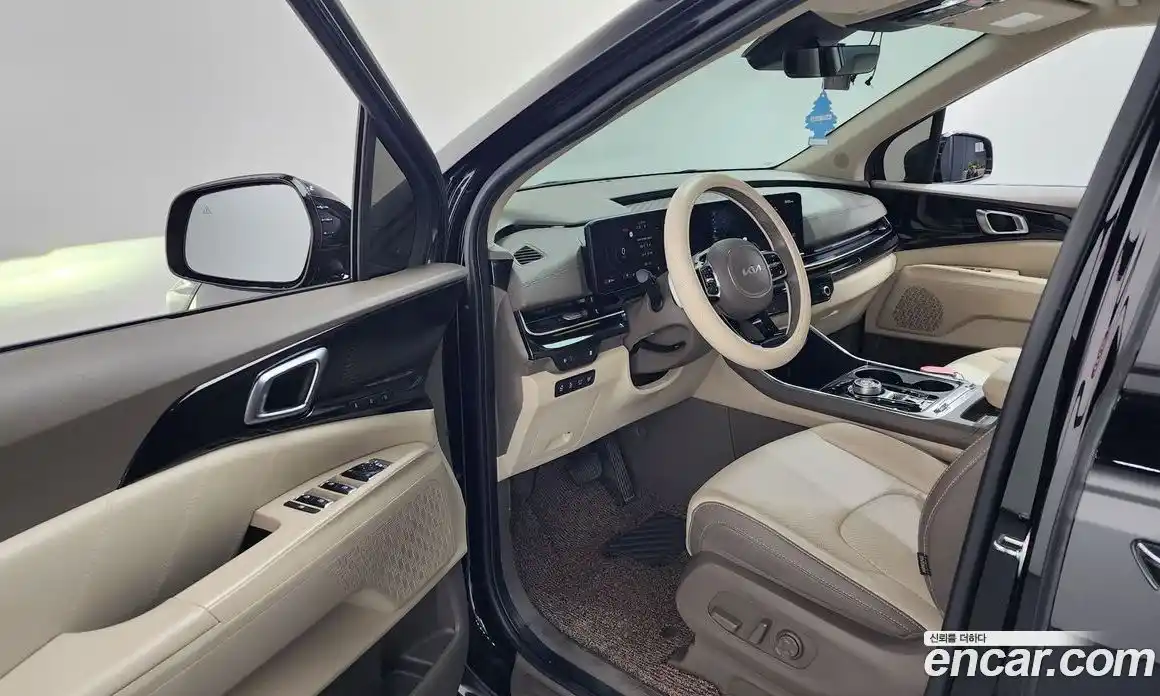 Kia Canival 2024 2.2 Автомат в Москве № 133762, фото 13