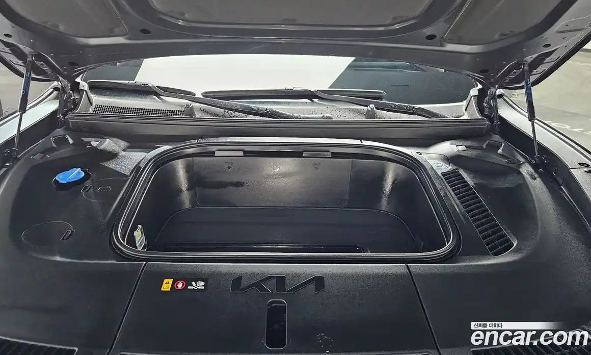 Kia EV9 2024 0.2 Автомат в Москве № 134150, фото 13
