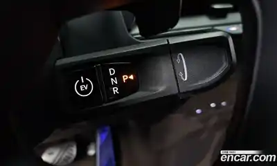 Kia EV9 2024 0.2 Автомат в Москве № 134150, миниатюра 6