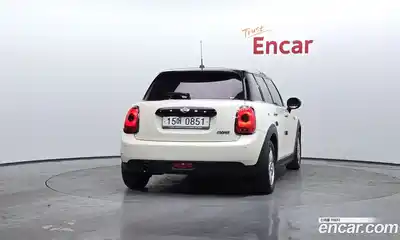 Mini Cooper, 2016