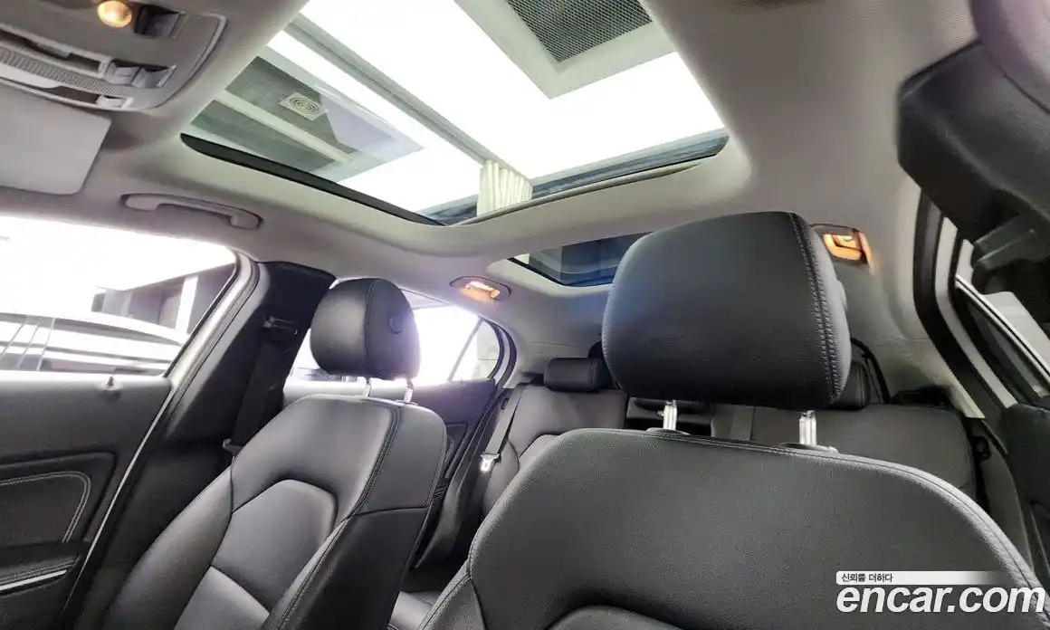 Mercedes-Benz GLA-Class 2019 2.0 Автомат в Москве № 139853, фото 20