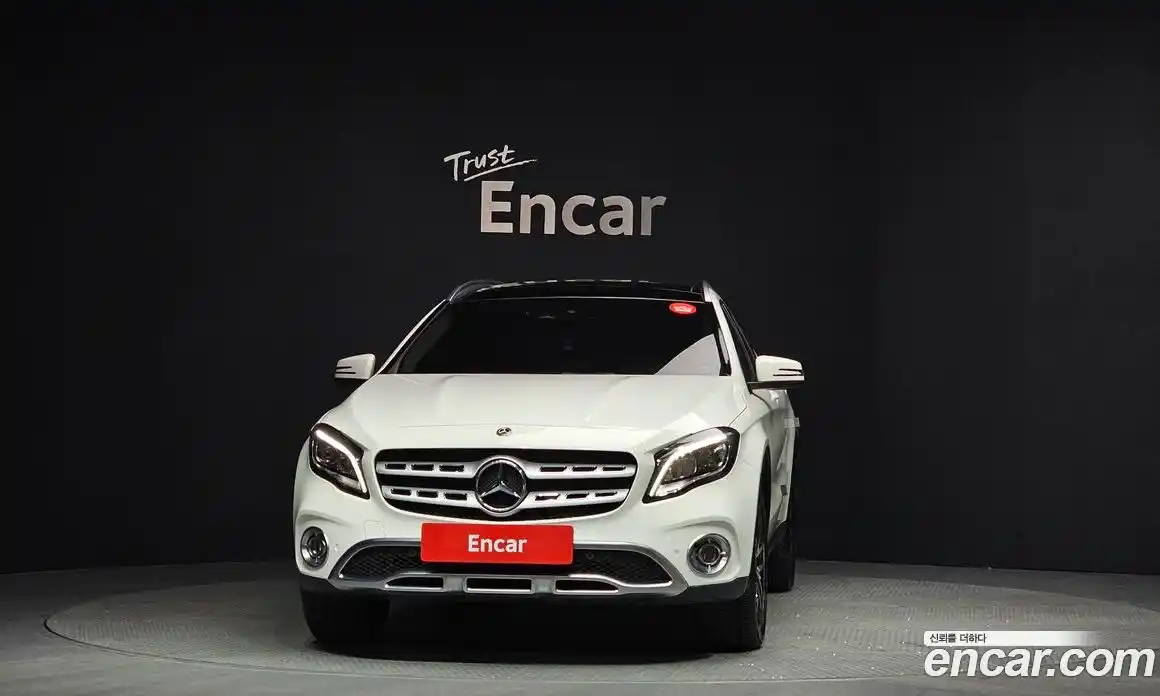Mercedes-Benz GLA-Class 2019 2.0 Автомат в Москве № 139853, фото 7