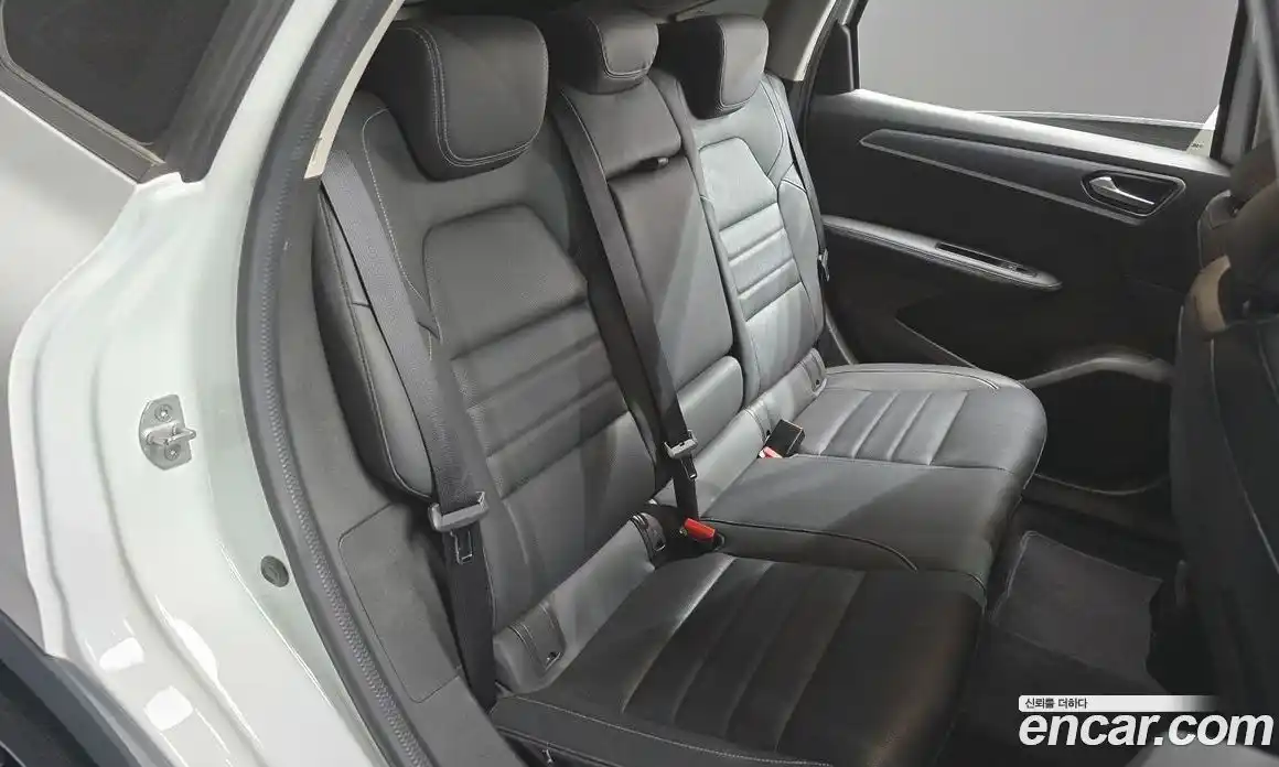 Renault XM3 2023 1.6 Автомат в Москве № 144813, фото 8