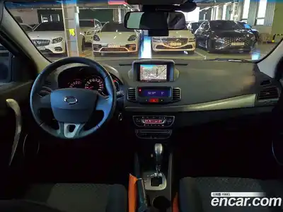 Renault SM3 2010 1.6 Автомат в Москве № 147602, миниатюра 12