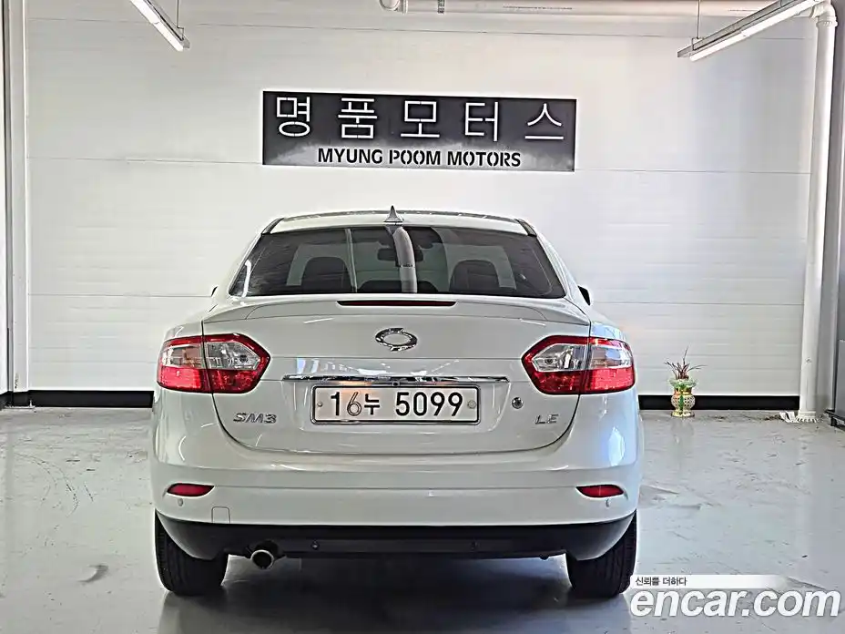 Renault SM3 2010 1.6 Автомат в Москве № 147602, фото 13