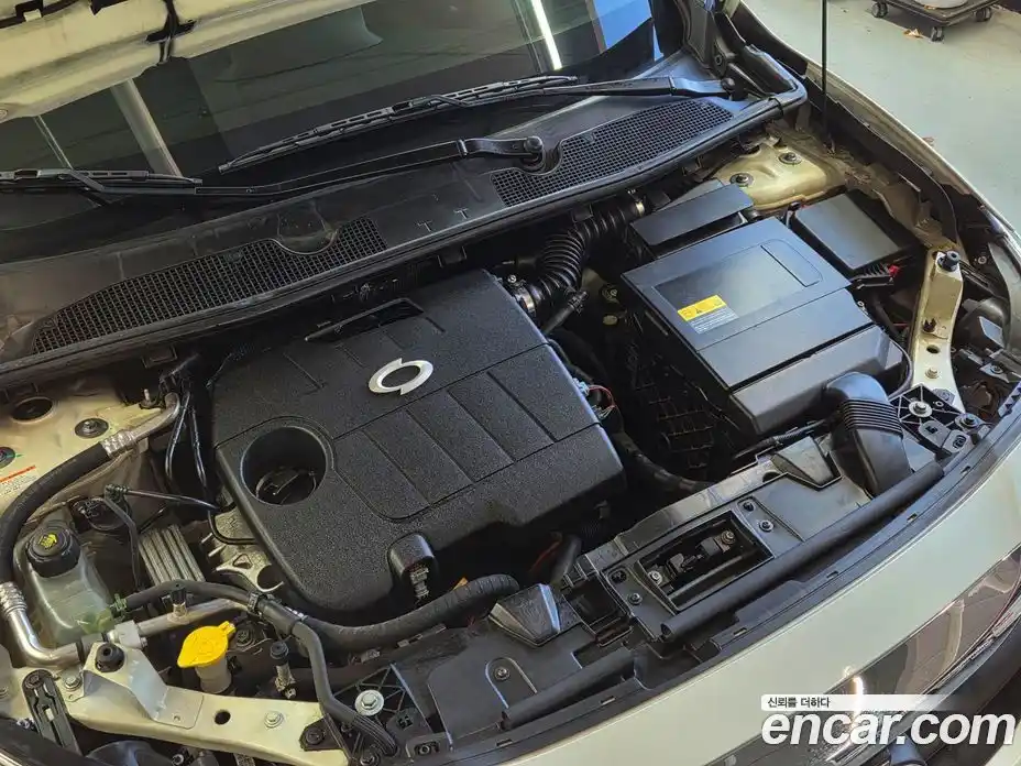 Renault SM3 2010 1.6 Автомат в Москве № 147602, фото 17