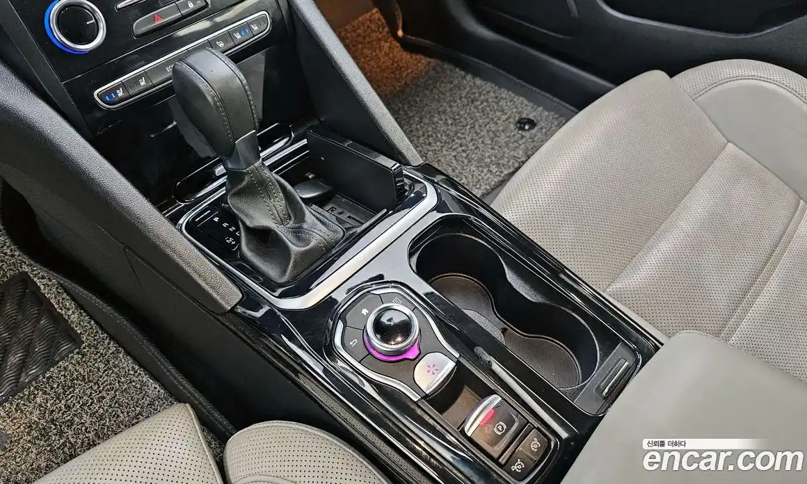 Renault SM6 2017 1.6 Автомат в Москве № 148248, фото 3