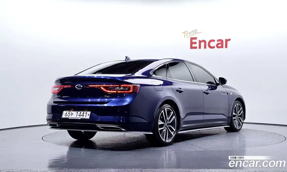 Renault SM6 2017 1.6 Автомат в Москве № 148248, фото 6