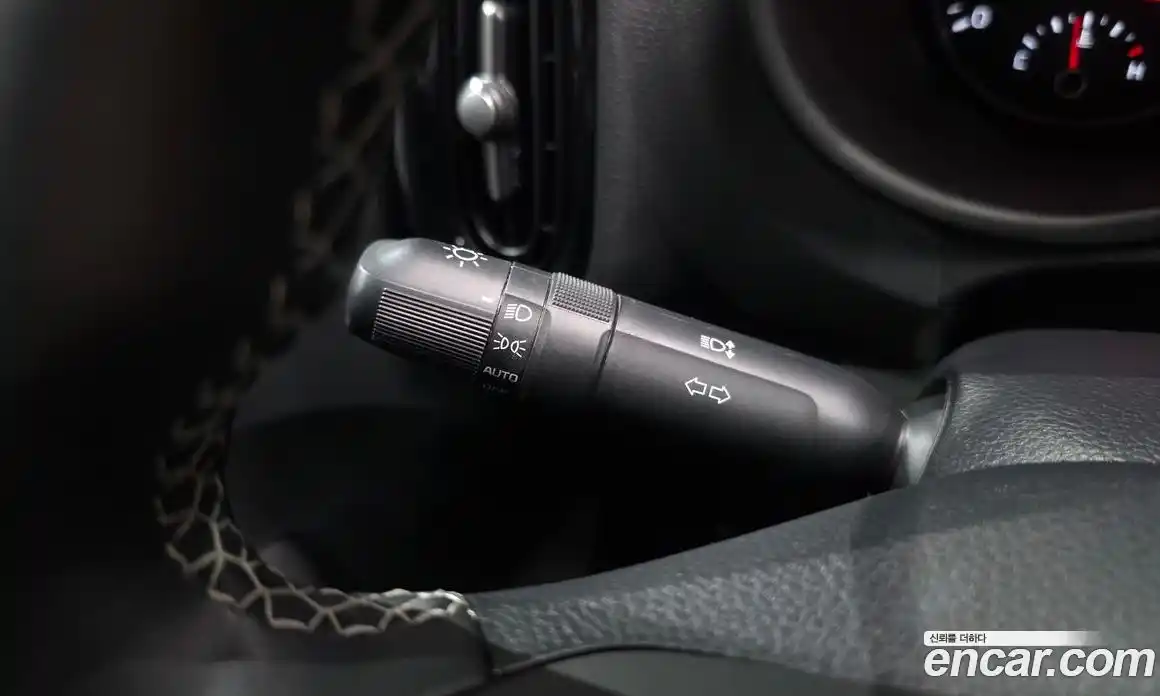 Kia Morning 2023 1.0 Автомат в Москве № 15104, фото 17