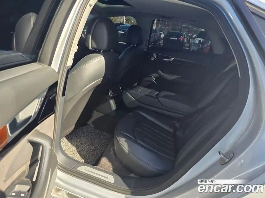 Audi A8 2011 3.0 Автомат в Москве № 154598, фото 6