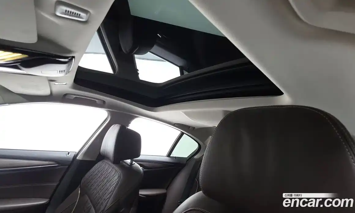 BMW 5-Series 2019 2.0 Автомат в Москве № 158390, фото 17