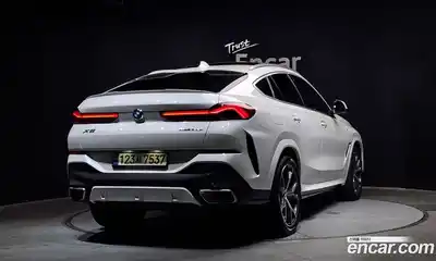 BMW X6 2023 3.0 Автомат в Москве № 158678, миниатюра 2