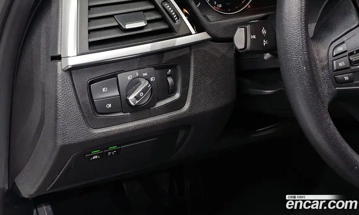 BMW 3-Series 2018 2.0 Автомат в Москве № 159141, фото 18