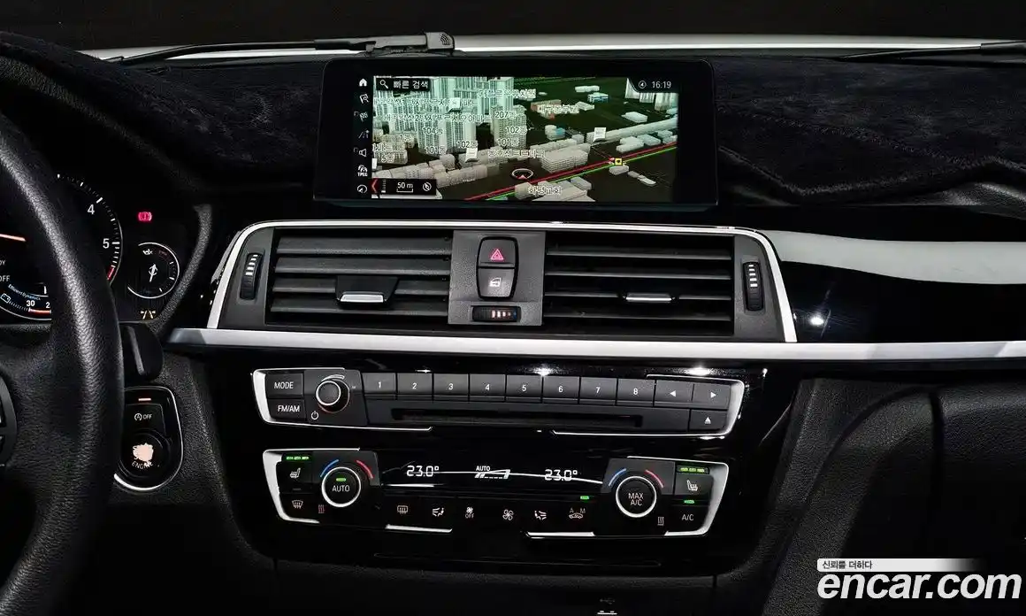 BMW 3-Series 2018 2.0 Автомат в Москве № 159141, фото 3