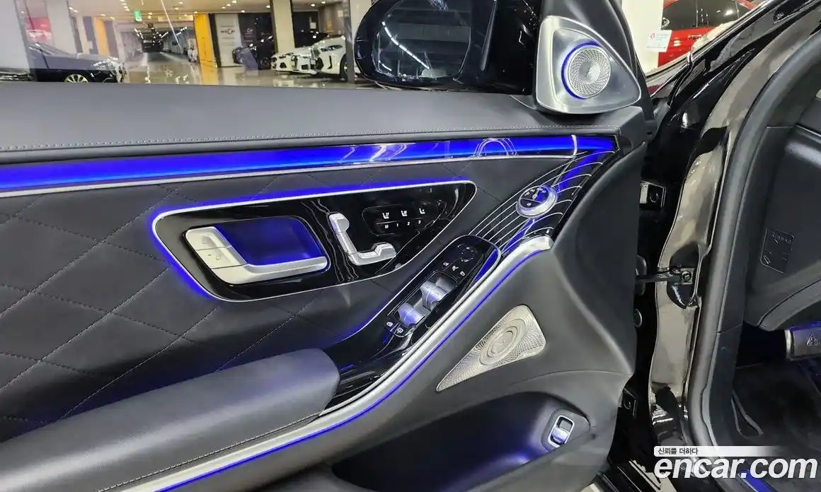 Mercedes-Benz S-Class 2023 4.0 Автомат в Москве № 160610, фото 15