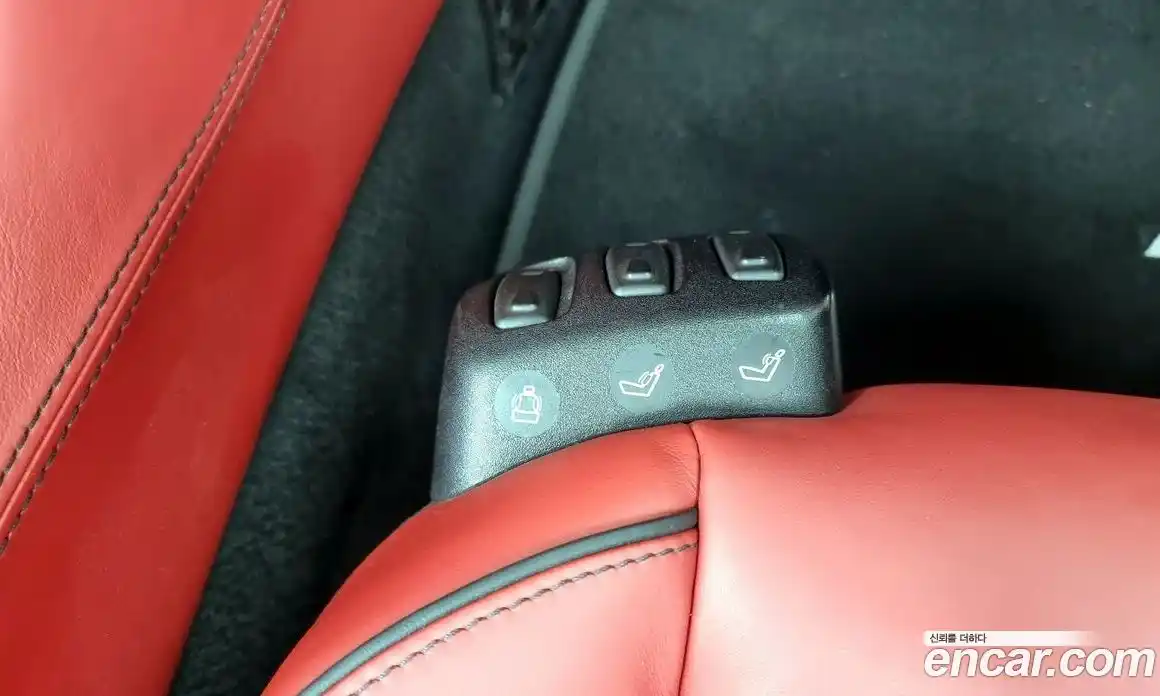 Mercedes-Benz SLS AMG 2012 6.2 Автомат в Москве № 161474, фото 19