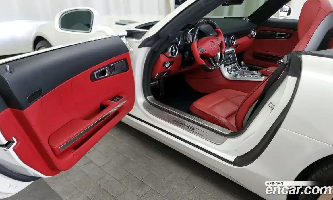 Mercedes-Benz SLS AMG 2012 6.2 Автомат в Москве № 161474, фото 10