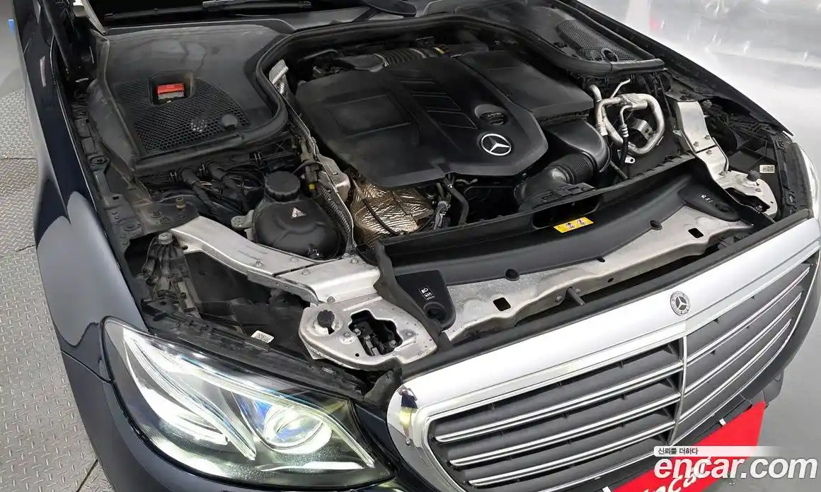 Mercedes-Benz E-Class 2017 1.9 Автомат в Москве № 161643, фото 16