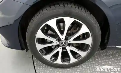 Mercedes-Benz E-Class 2017 1.9 Автомат в Москве № 161643, миниатюра 2