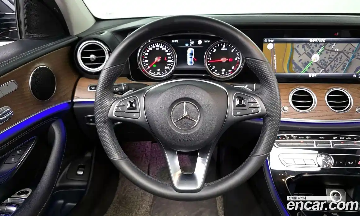 Mercedes-Benz E-Class 2017 1.9 Автомат в Москве № 161643, фото 5