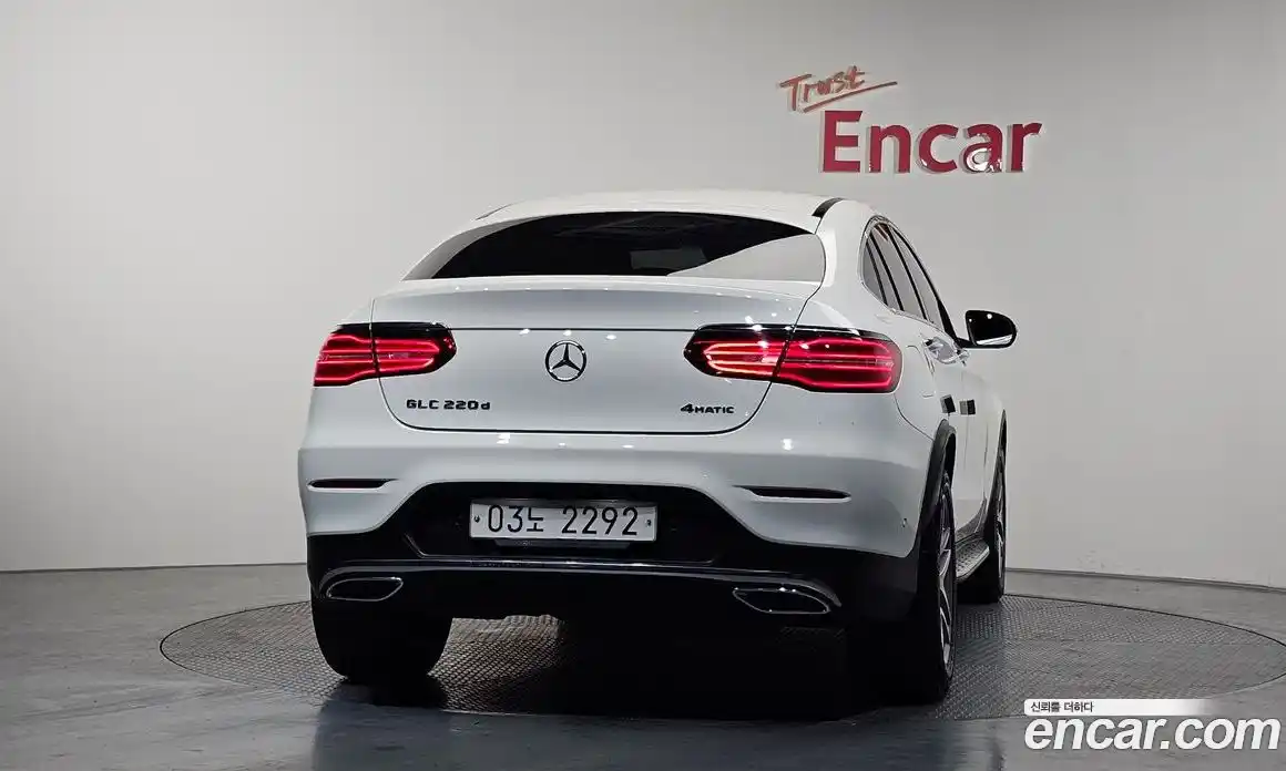 Mercedes-Benz GLC-Class 2018 2.1 Автомат в Москве № 161672, фото 18