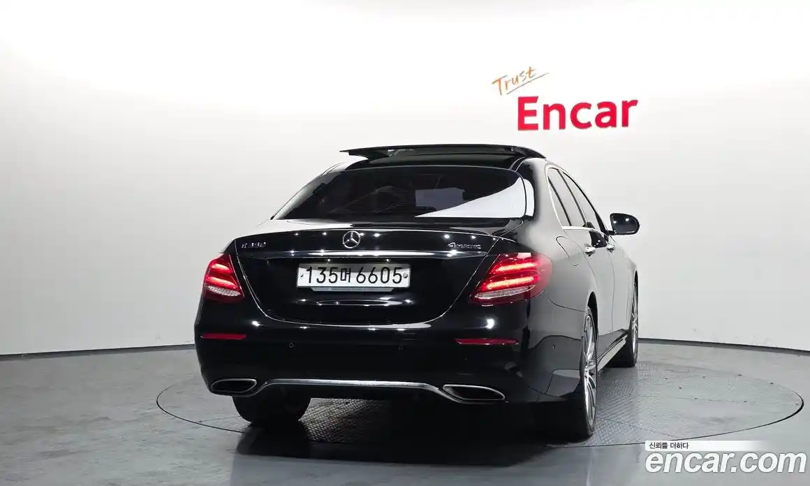 Mercedes-Benz E-Class 2019 2.0 Автомат в Москве № 161766, фото 19