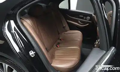 Mercedes-Benz E-Class 2021 3.0 Автомат в Москве № 161858, миниатюра 11