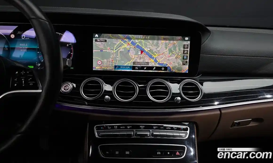 Mercedes-Benz E-Class 2021 3.0 Автомат в Москве № 161858, фото 18