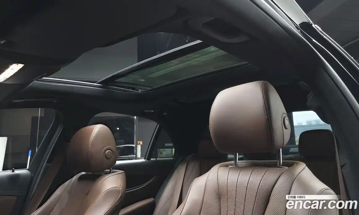 Mercedes-Benz E-Class 2021 3.0 Автомат в Москве № 161858, фото 19