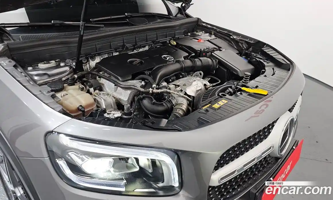 Mercedes-Benz GLB-Class 2022 2.0 Автомат в Москве № 162013, фото 6