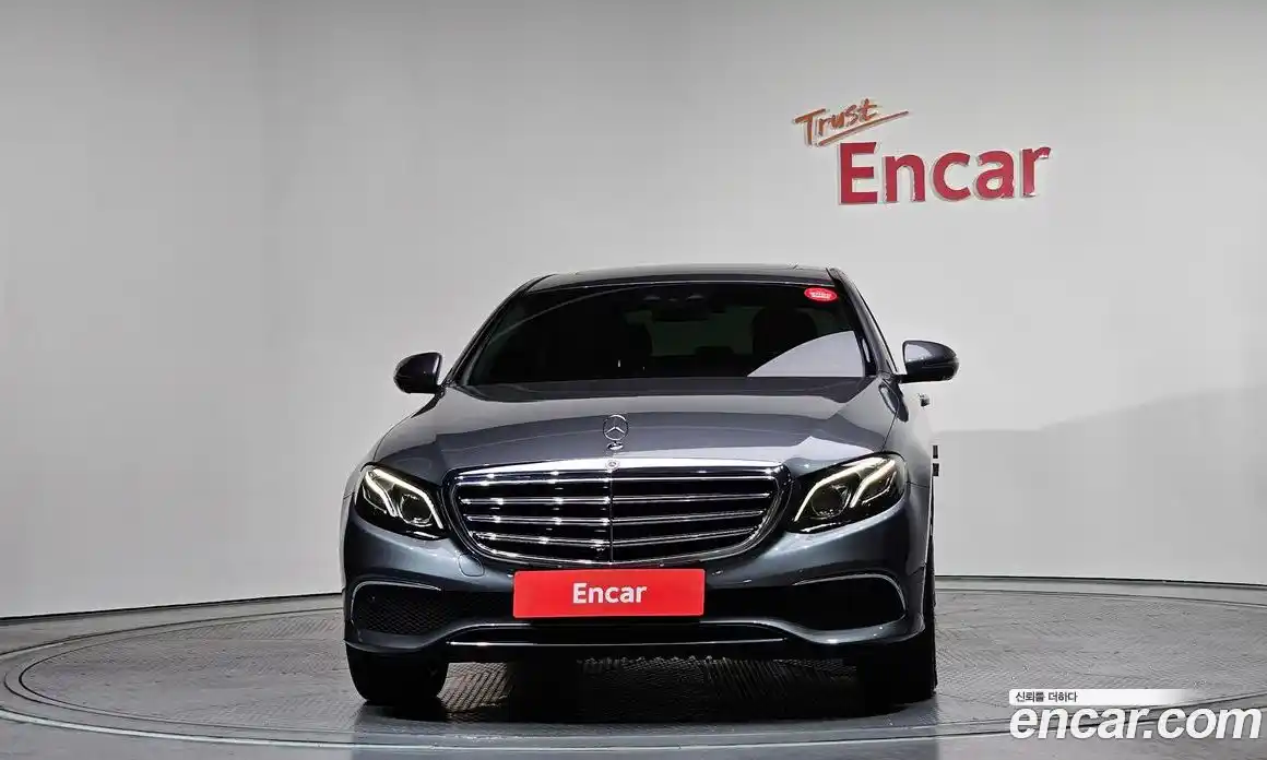 Mercedes-Benz E-Class 2019 2.0 Автомат в Москве № 162098, фото 16