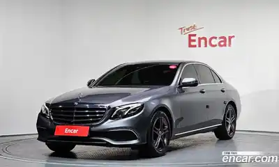 Mercedes-Benz E-Class 2019 2.0 Автомат в Москве № 162098, миниатюра 2