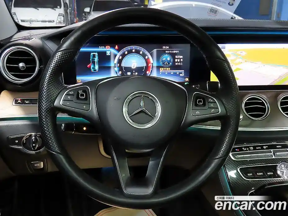 Mercedes-Benz E-Class 2018 2.0 Автомат в Москве № 162107, фото 8